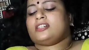 homely aunty  and neighbour uncle in chennai having hook-up