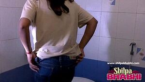 Mind-blowing Indian Wifey Shilpa Bhabhi Torrid Bathroom - ShilpaBhabhi.com